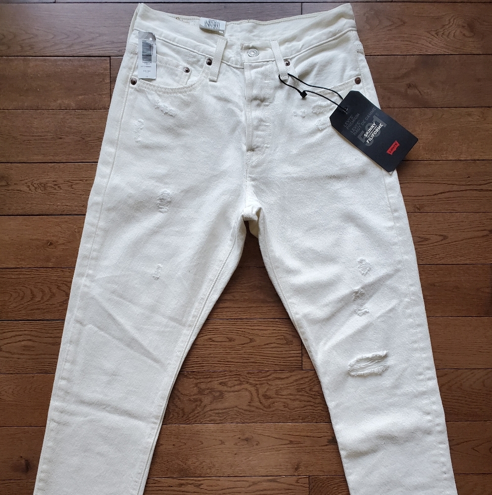 SOLD👖Levi's | White 501 Skinny Jeans